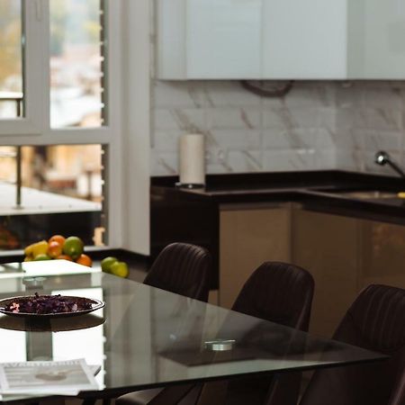 Luxury Terrace View Apartment! Lviv Ngoại thất bức ảnh