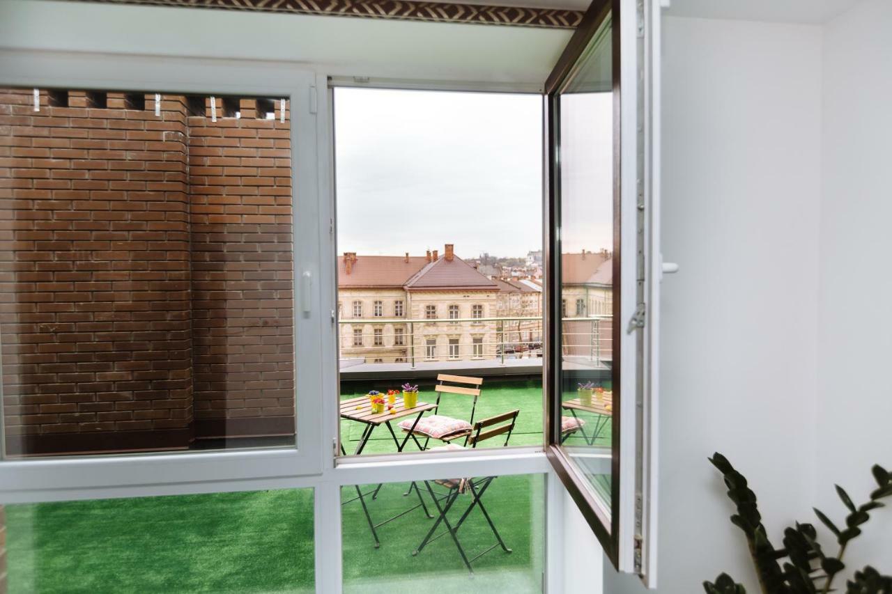 Luxury Terrace View Apartment! Lviv Ngoại thất bức ảnh