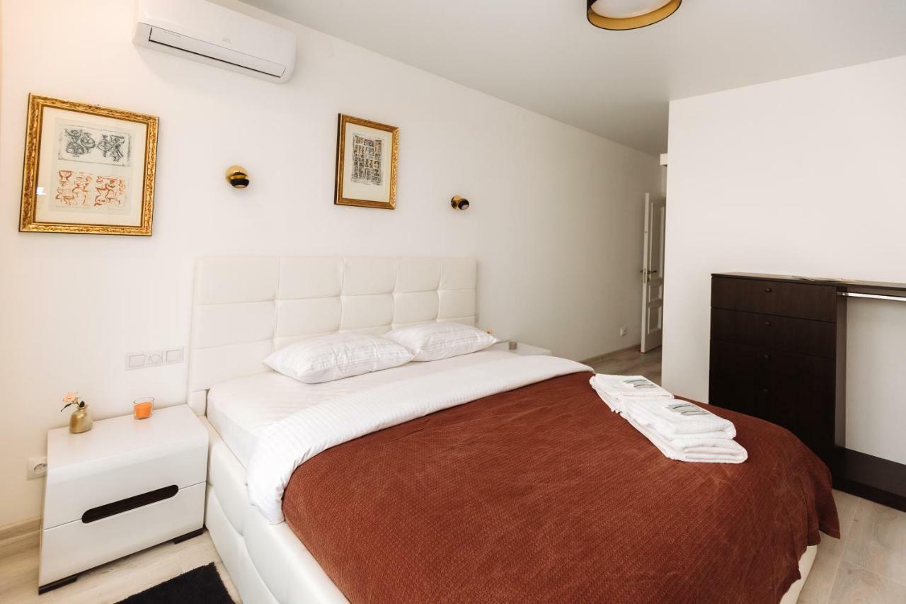 Luxury Terrace View Apartment! Lviv Ngoại thất bức ảnh