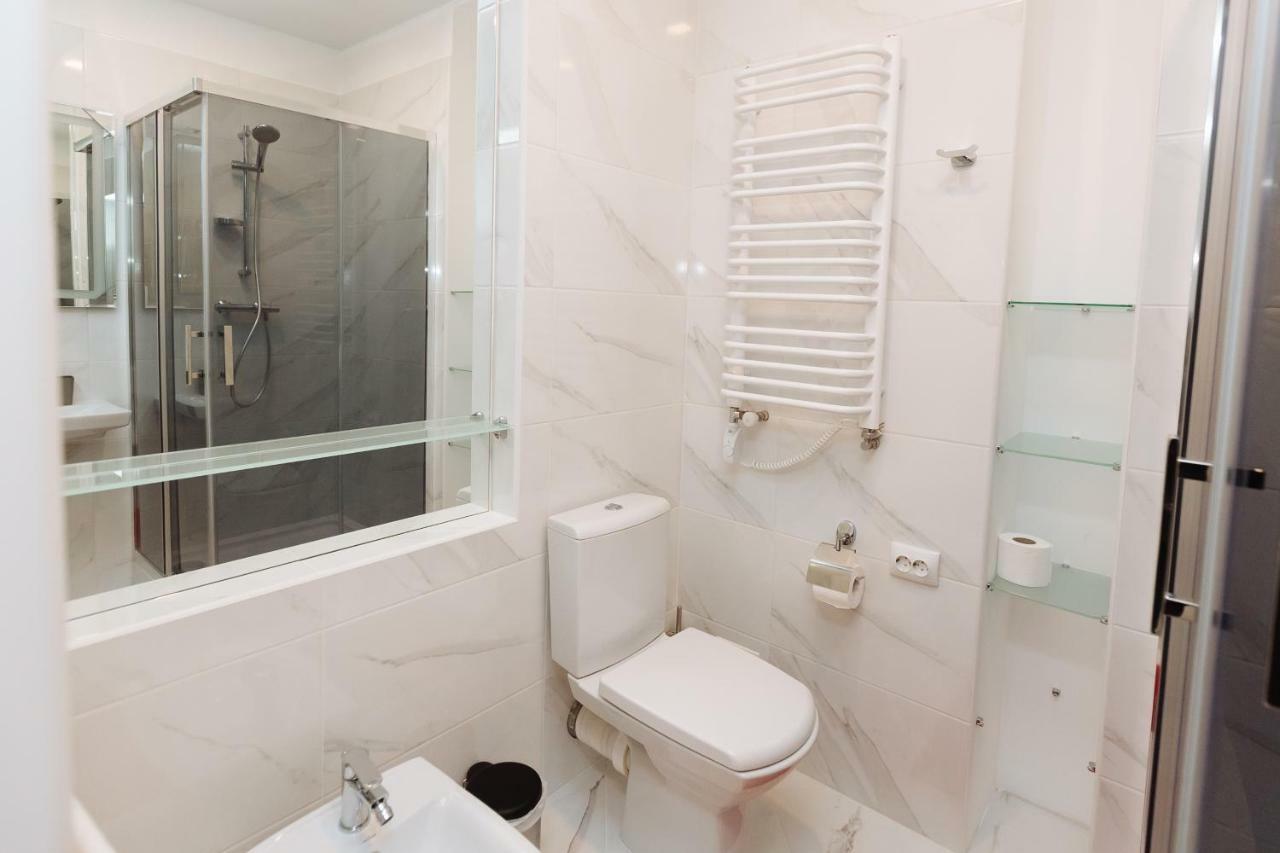 Luxury Terrace View Apartment! Lviv Ngoại thất bức ảnh