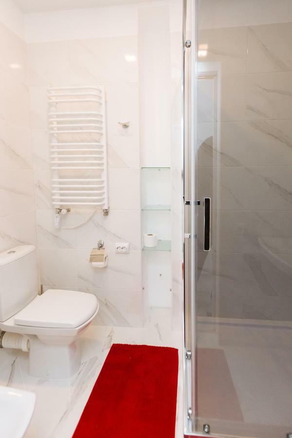 Luxury Terrace View Apartment! Lviv Ngoại thất bức ảnh